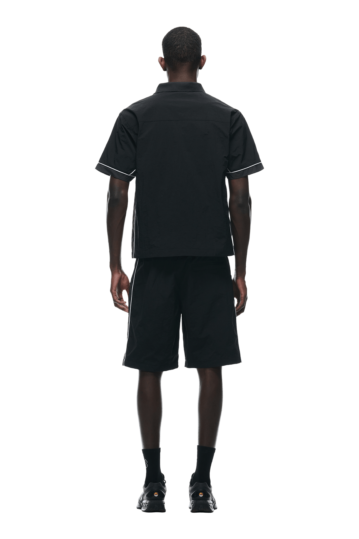 WARM UP NYLON HALF ZIP BLACK