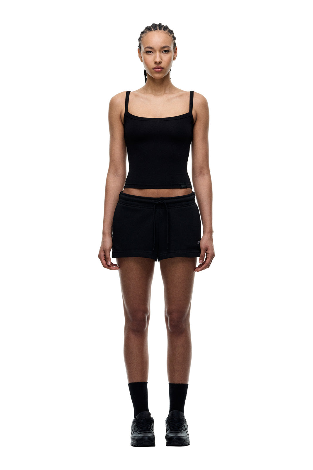 WMNS FITTED CROPPED TOP BLACK