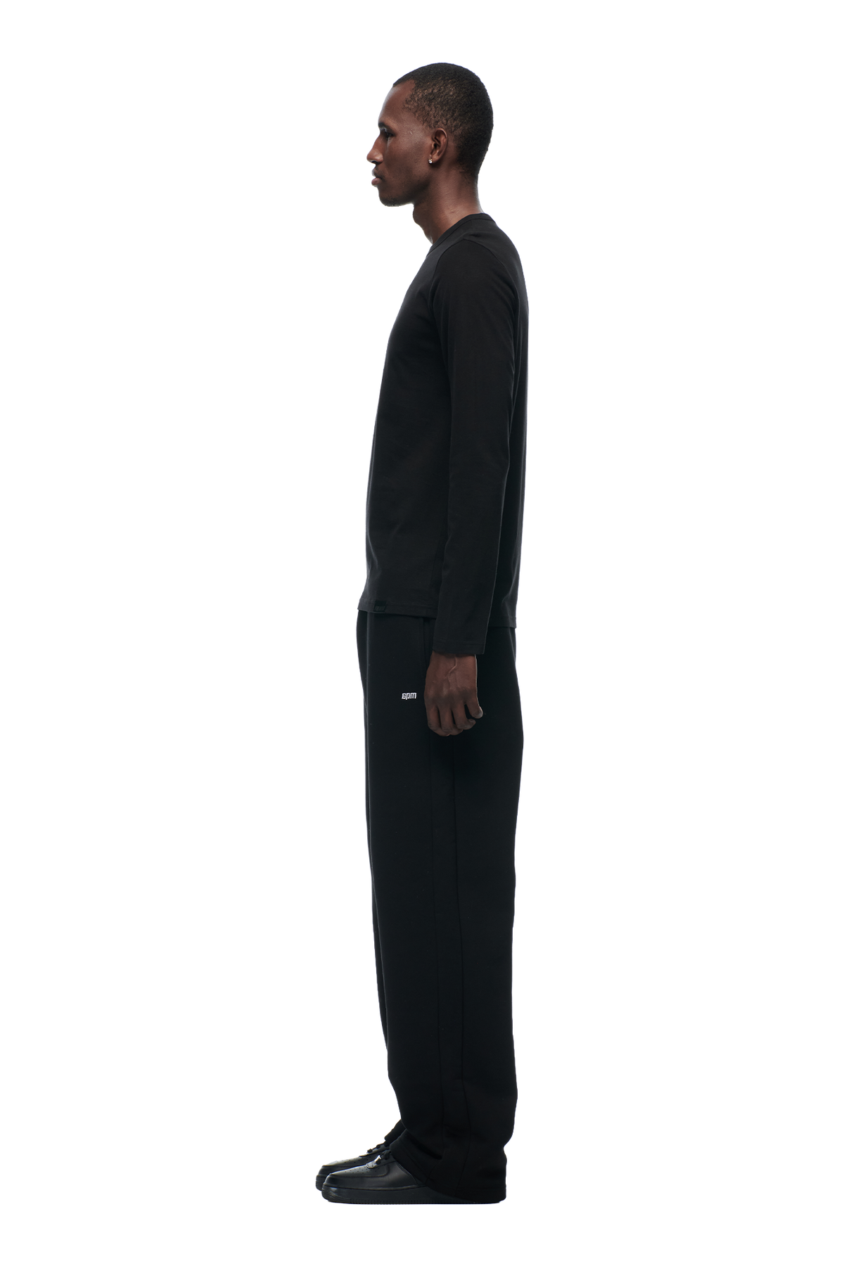 CLEAN LONGSLEEVE BLACK