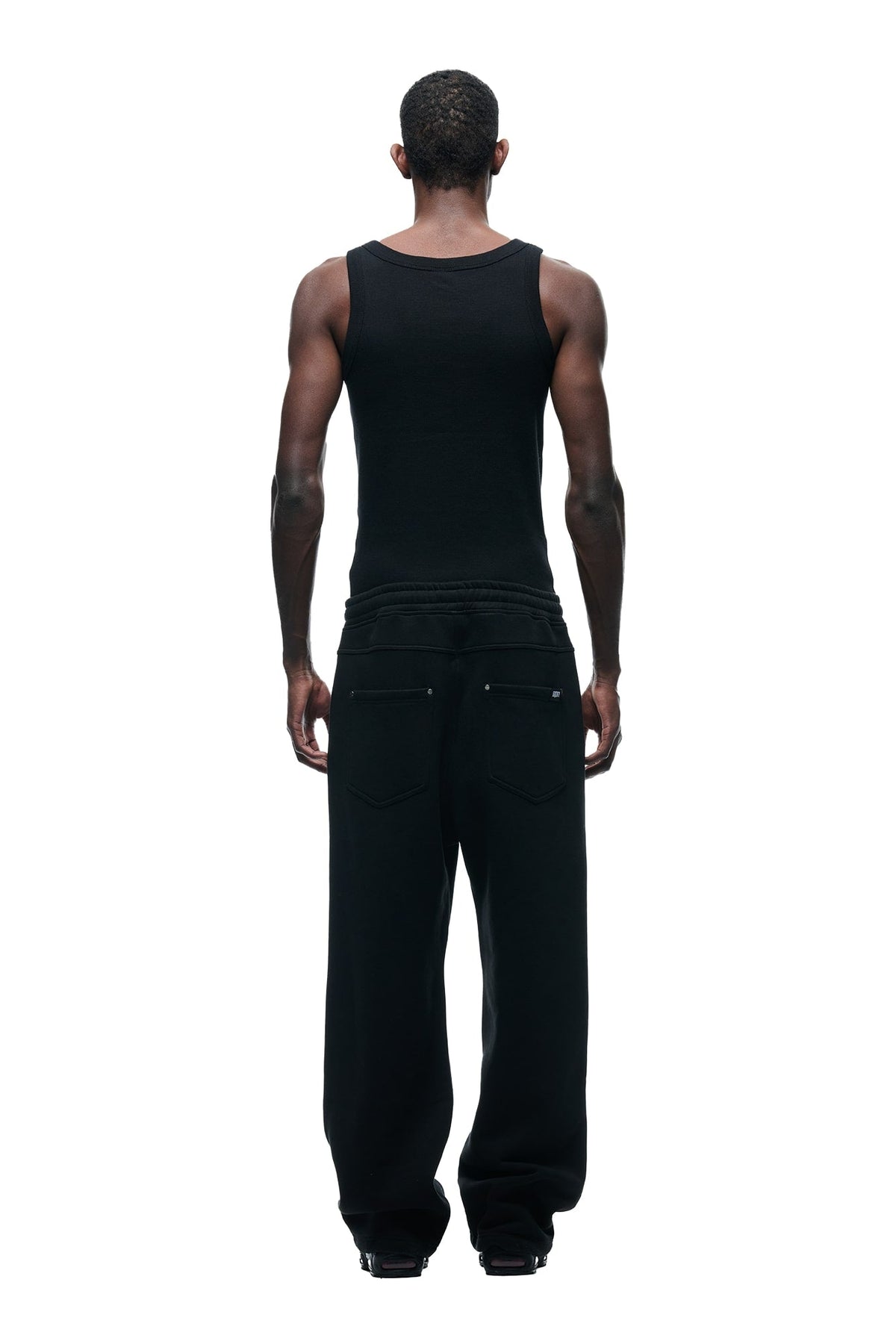 X-TRA WIDE 5-POCKET JOGGER BLACK