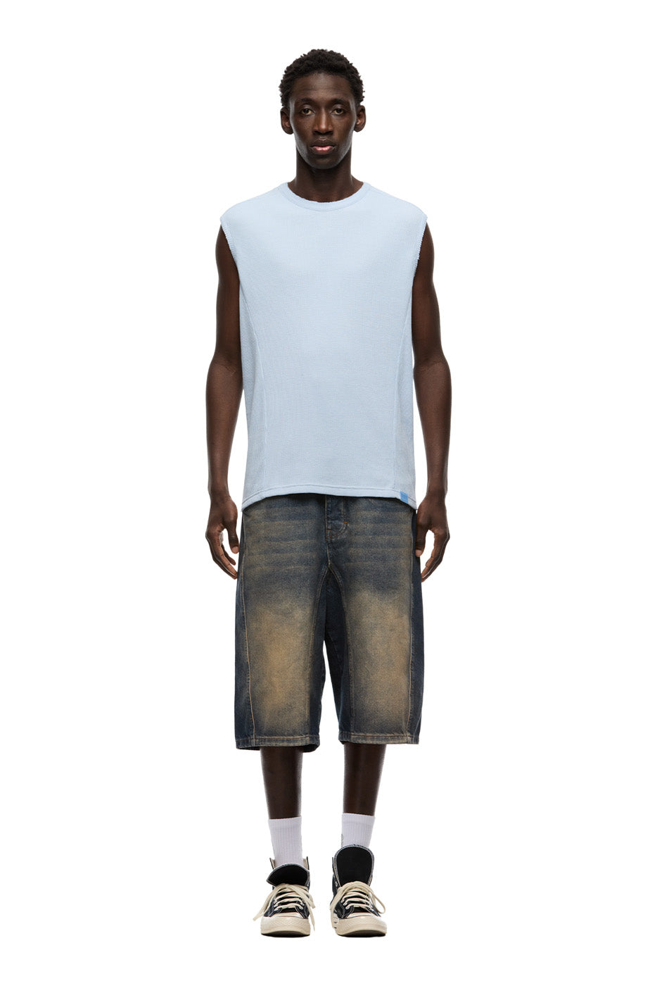 SLEEVELESS WAFFLE TEE SERENITY BLUE