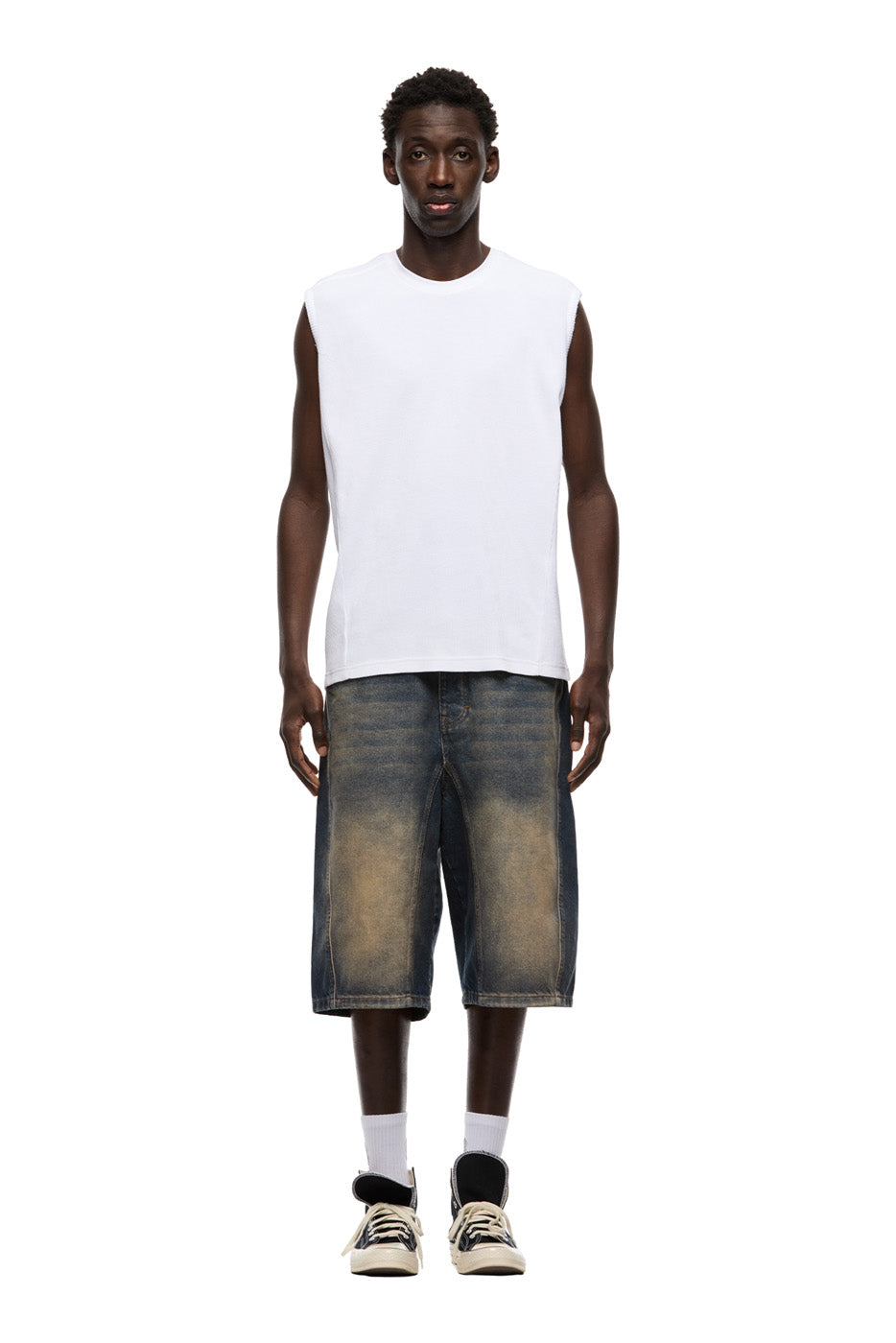 AIRBRUSHED SIX MUSCLE TEE WHITE