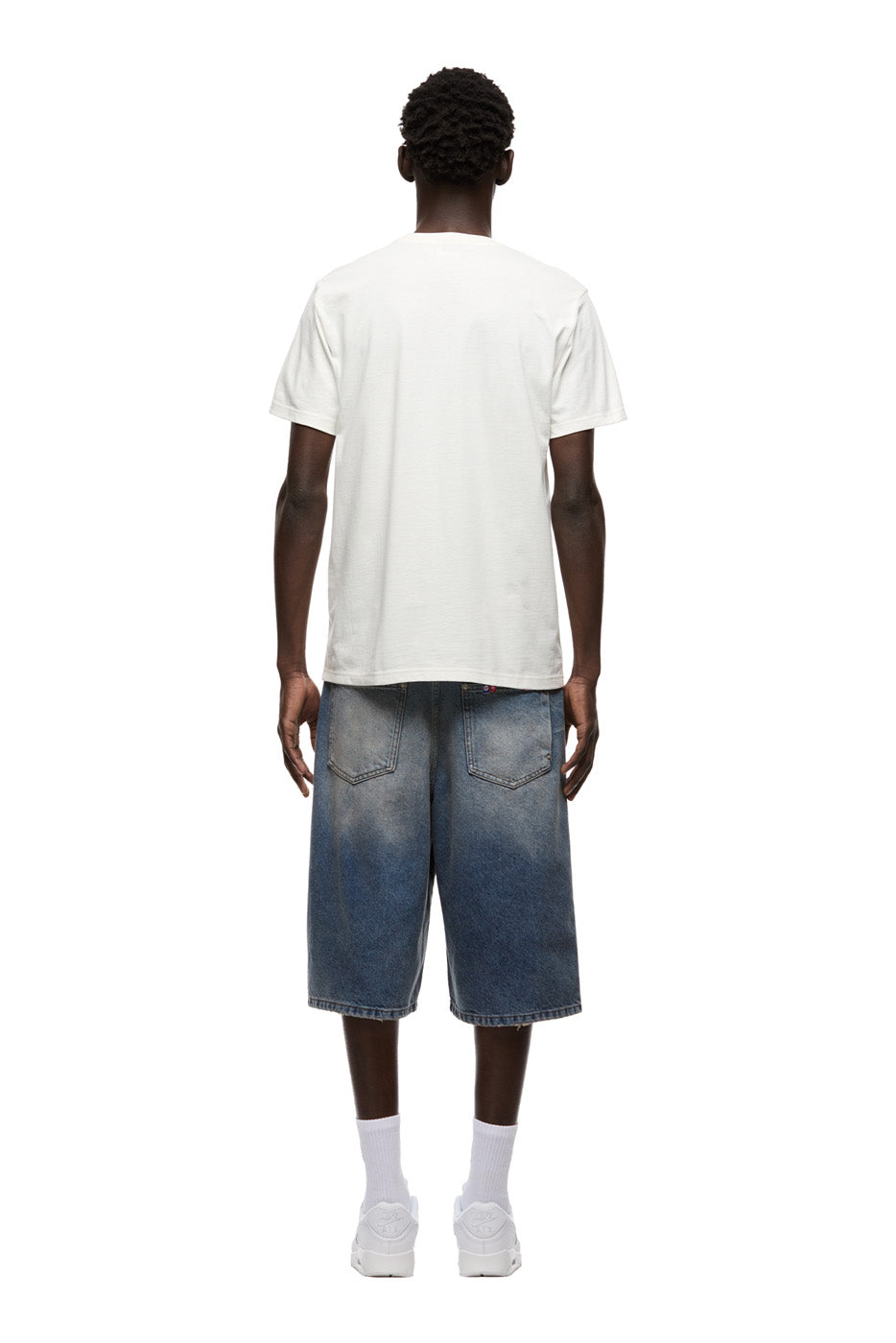 EXPLORER TEE COCONUT WHITE