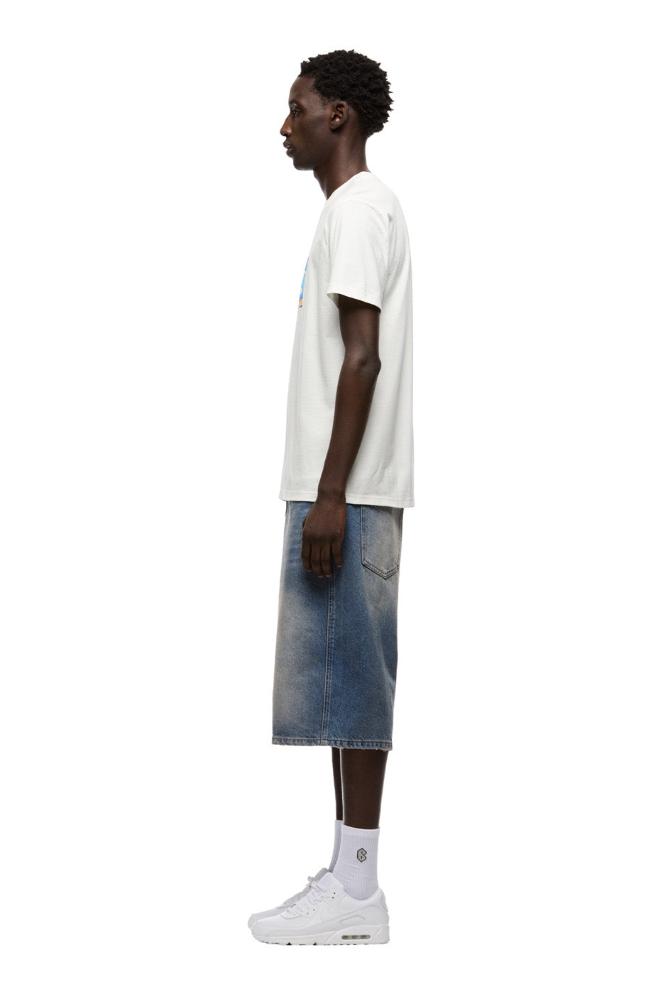 EXPLORER TEE COCONUT WHITE