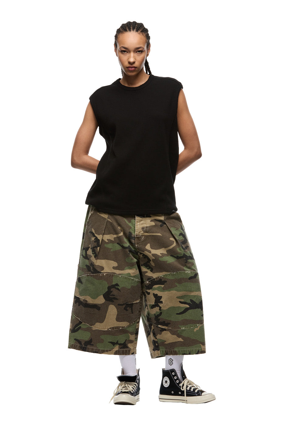 SLEEVELESS WAFFLE TEE BLACK