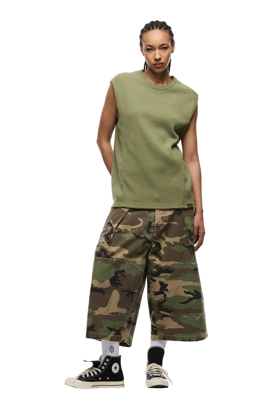 SLEEVELESS WAFFLE TEE PASTEL OLIVE
