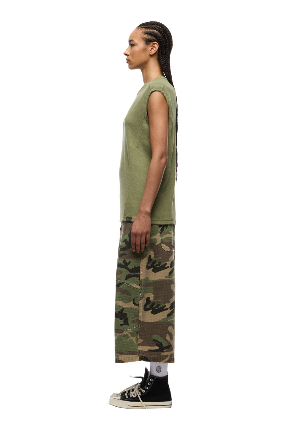 SLEEVELESS WAFFLE TEE PASTEL OLIVE