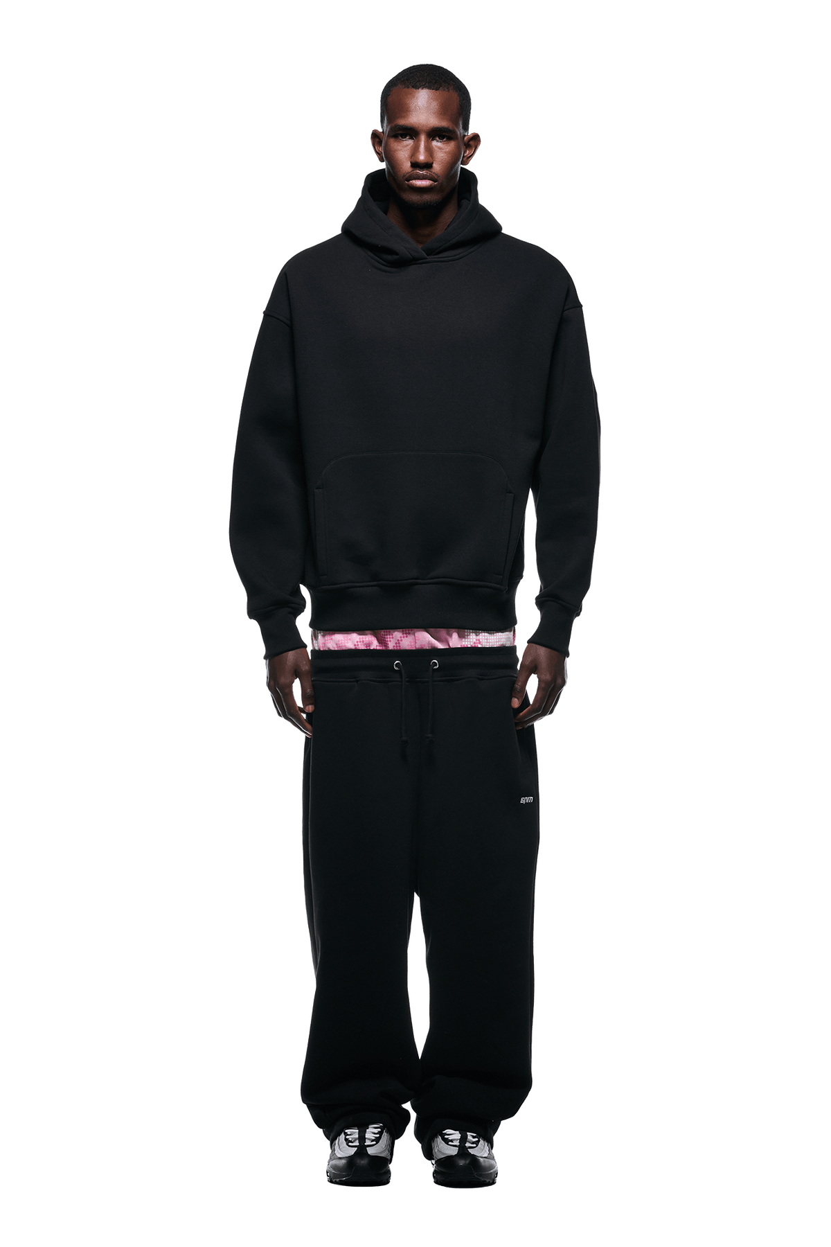 DOT CAMO LETTER HOODIE BLACK