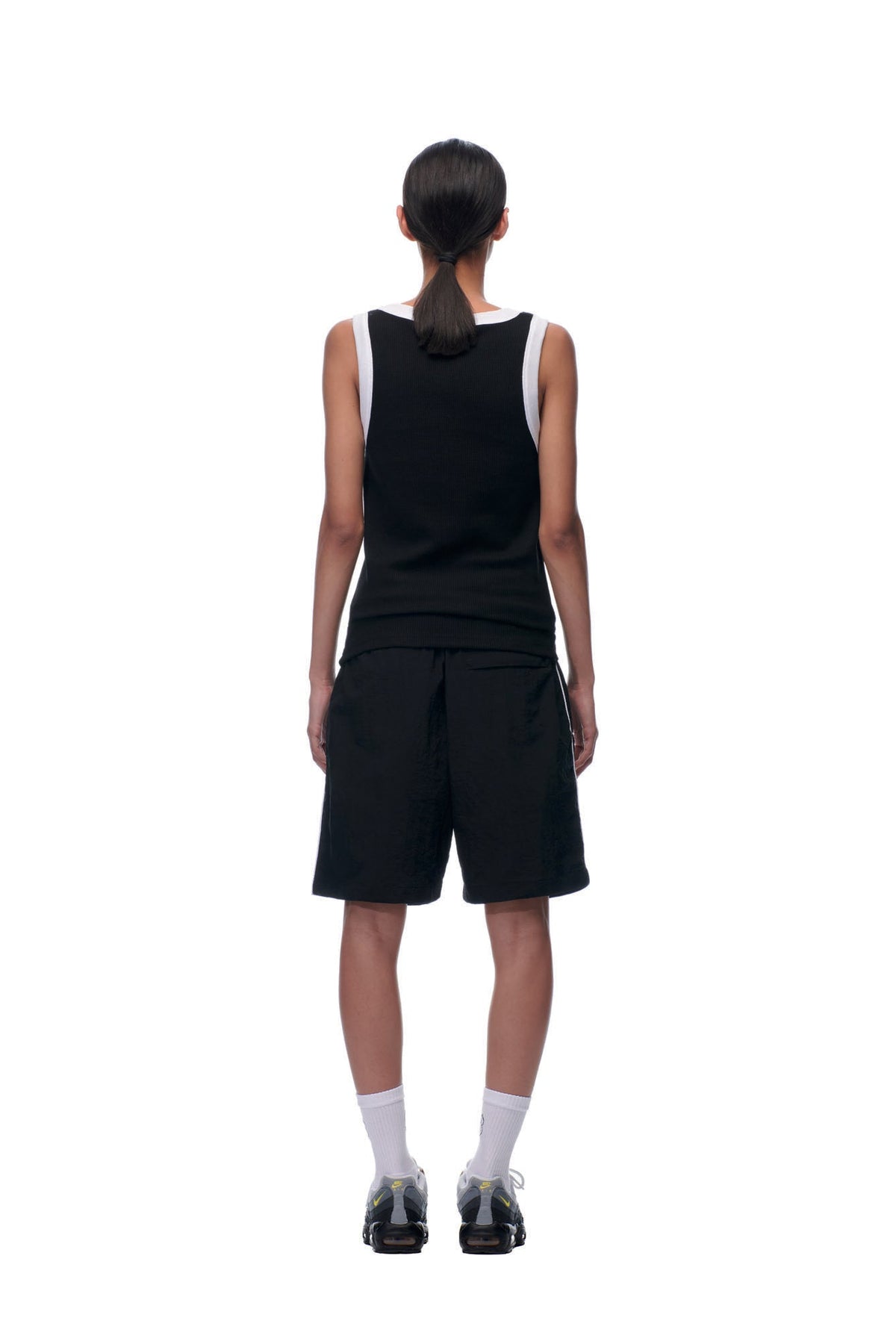 NH TANKTOP BLACK/WHITE
