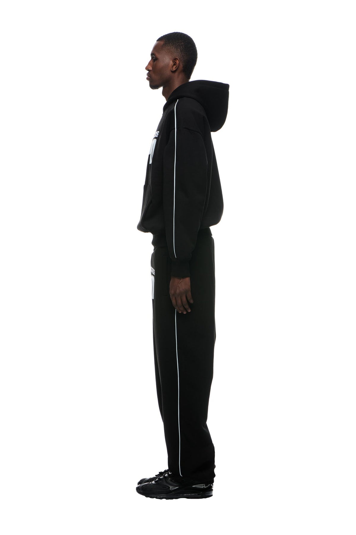 RECORDS HOODIE BLACK