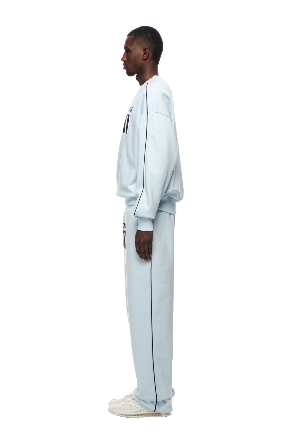 RECORDS CREWNECK ICE BLUE
