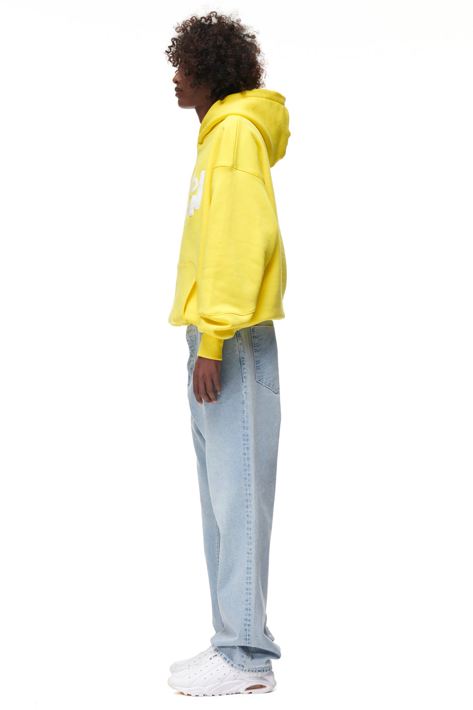 PLAY HOODIE YELLOW